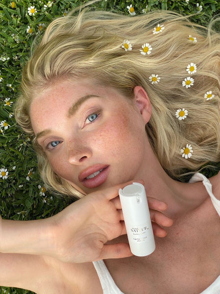 Elsa Hosk Loves Our Holi Glow Ageless Eye Serum Agent Nateur 7235